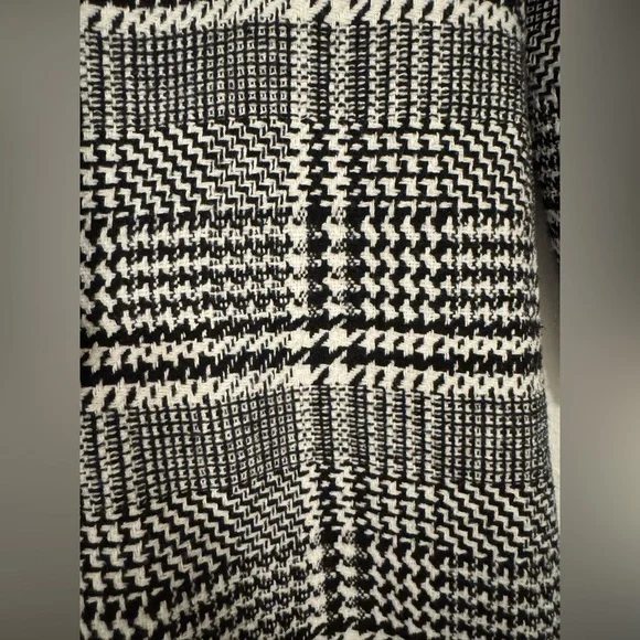 SHEIN Black & White HoundstoothWomen's Long Coat, Women’s Winter Coat- Small - Picture 4 of 10